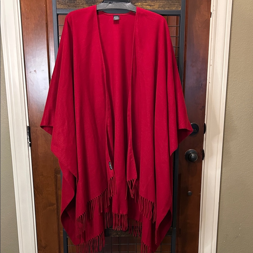 Fraas Vibrant Red Fringe Wrap One Size sku#169